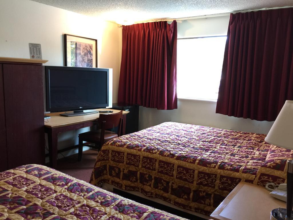 Seatac Crest Inn ภายนอก รูปภาพ