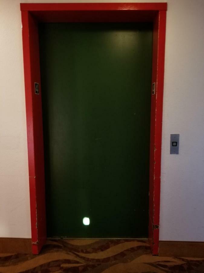 Seatac Crest Inn ภายนอก รูปภาพ